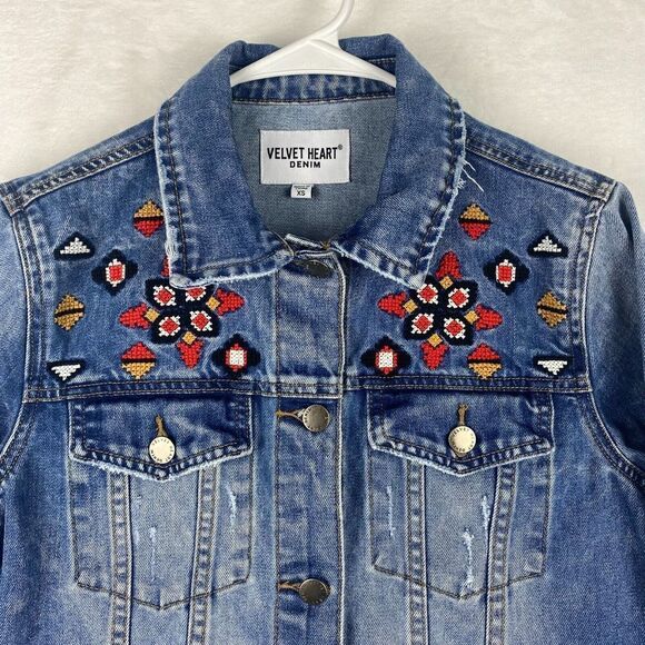 Velvet Heart Denim Jacket Womens Extra Small Blue Embroidered Pockets Casual - Picture 3 of 10